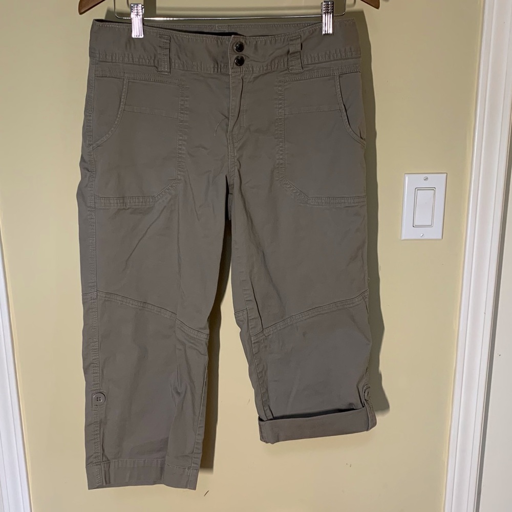 Beige Unlisted by Kenneth Cole Cropped Pants